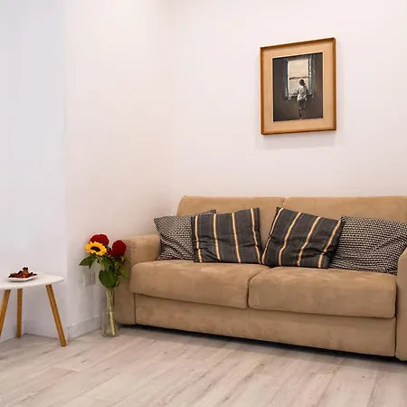 Dimora Nalu アパート バーリ